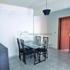 Apartamento muito soalheiro. Perto de comércio, escolas e transportes.
